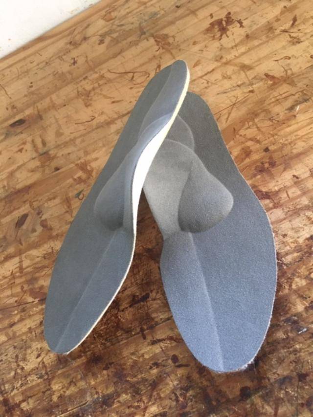 Tendinite du muscle Tibial Postérieur traitement par semelles orthopédiques sur mesure à Plan de Cuques